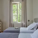 Chateau Les Carrasses