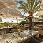 Chateau Les Carrasses