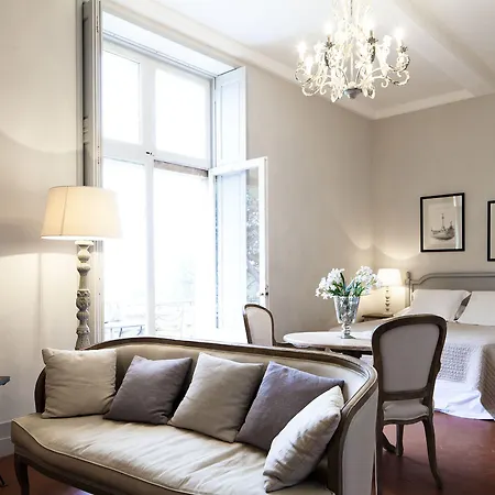 Chateau Les Carrasses 4*