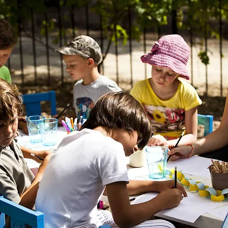 Hotel Chateau Les Carrasses Capestang