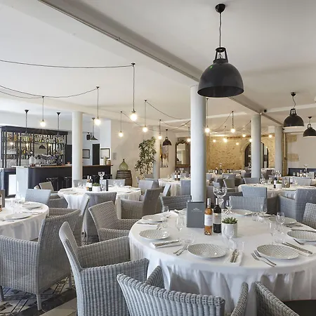 Chateau Les Carrasses 4* カプタング