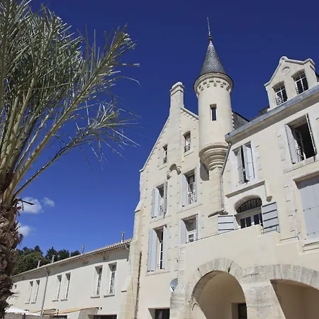 Hotel Chateau Les Carrasses 4*