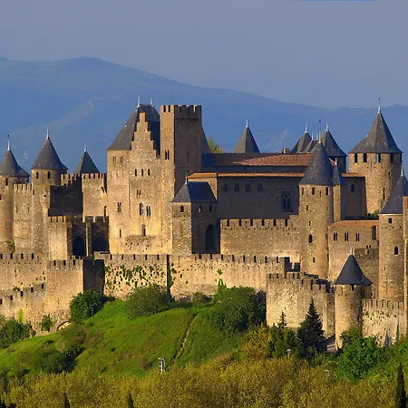 Chateau Les Carrasses Отель