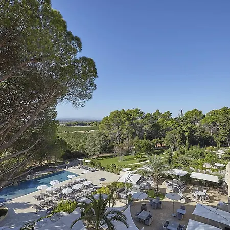 Chateau Les Carrasses 4* Капестан
